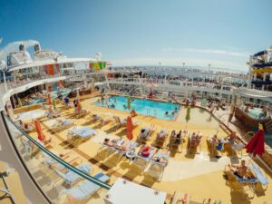 cruise ship pool