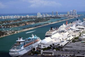 Cruise in the Port of Miami